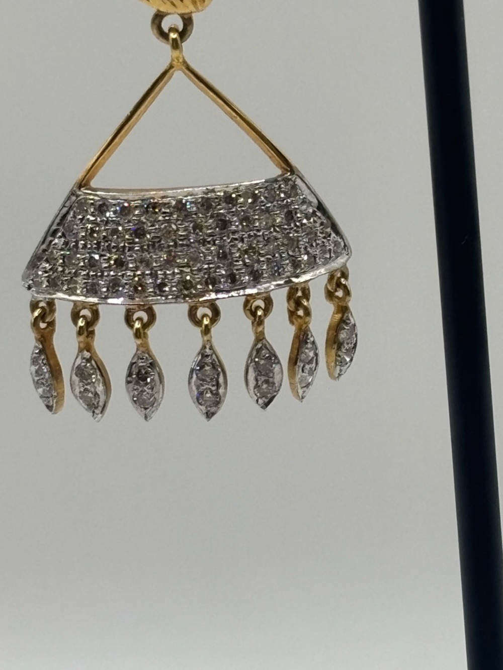 14 KT Yellow Gold Diamond Earrings - Picture 6 of 10